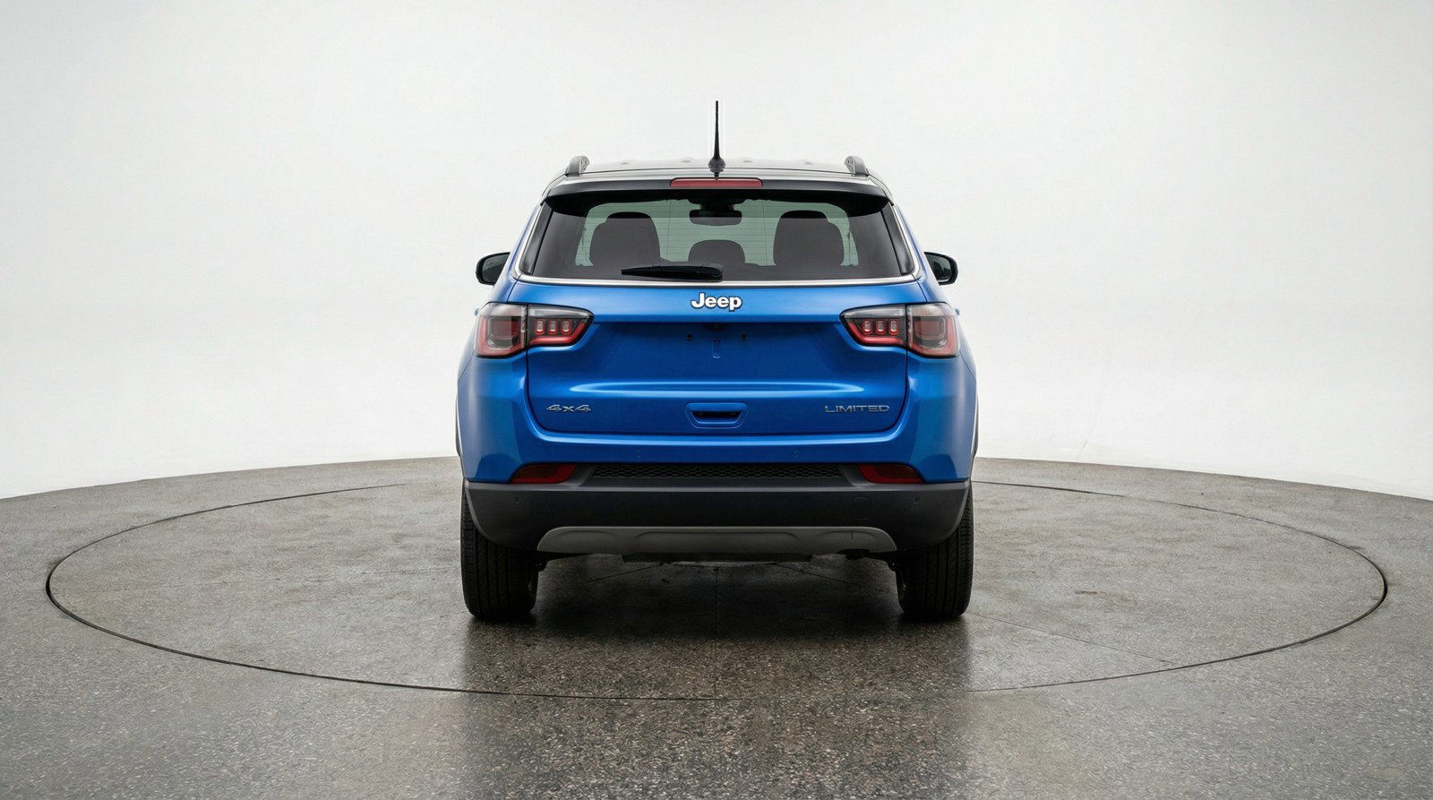 Used 2025 Jeep Compass Limited AWD/4WD image 7