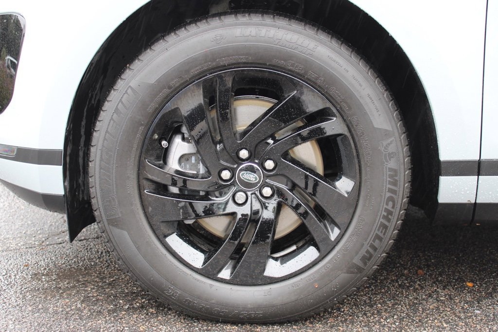 Used 2026 Land Rover Range Rover Evoque S image 10