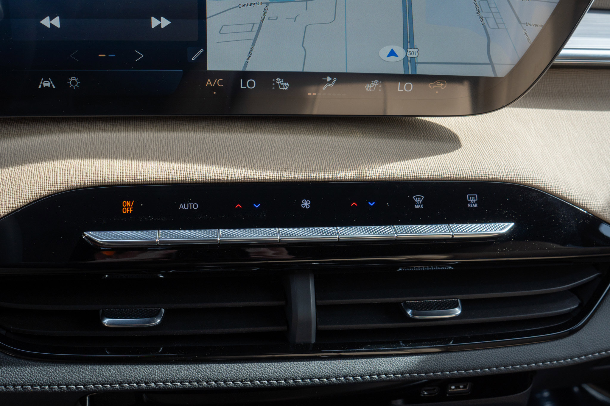 New 2026 Buick Enclave Preferred w/ Power Package image 14