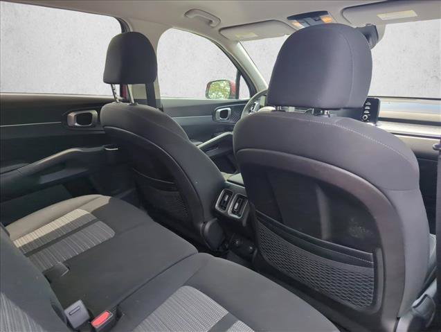 Used 2022 Kia Sorento LX FWD image 22