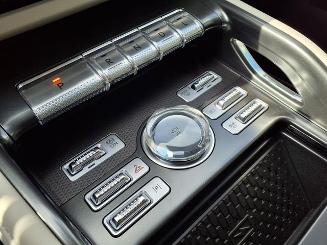 New 2026 Lincoln Nautilus Premier image 13