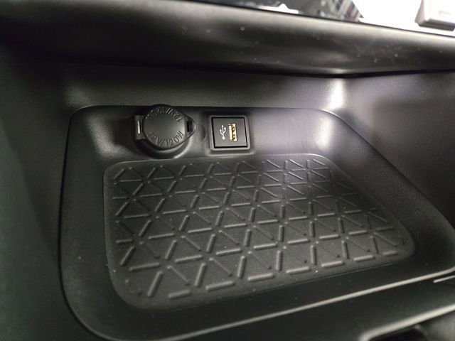 Used 2025 Toyota RAV4 XLE Premium image 24