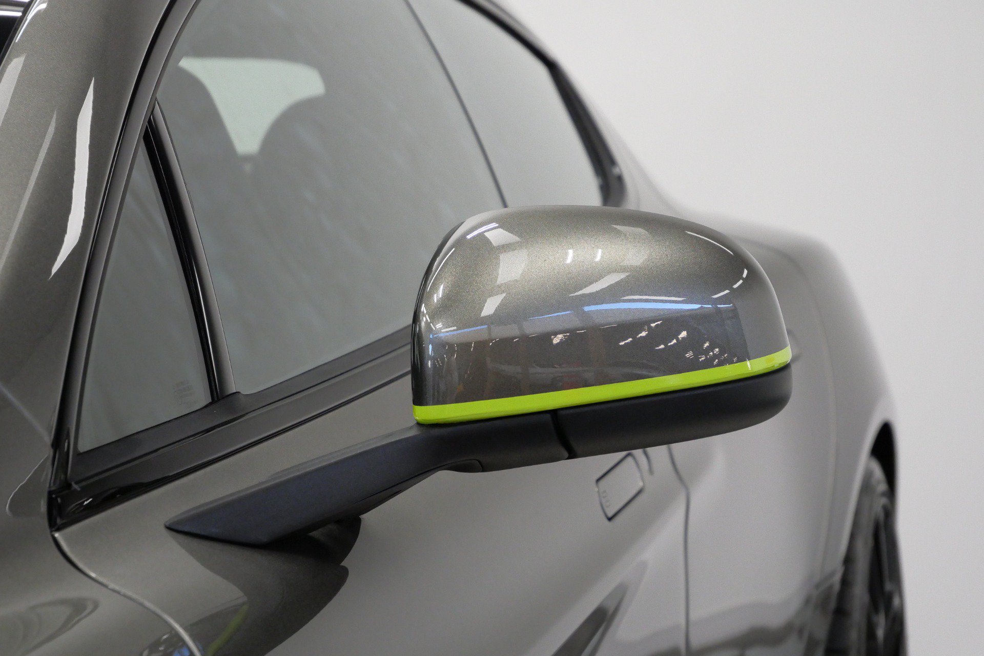 Used 2019 Aston Martin Rapide AMR RWD image 54