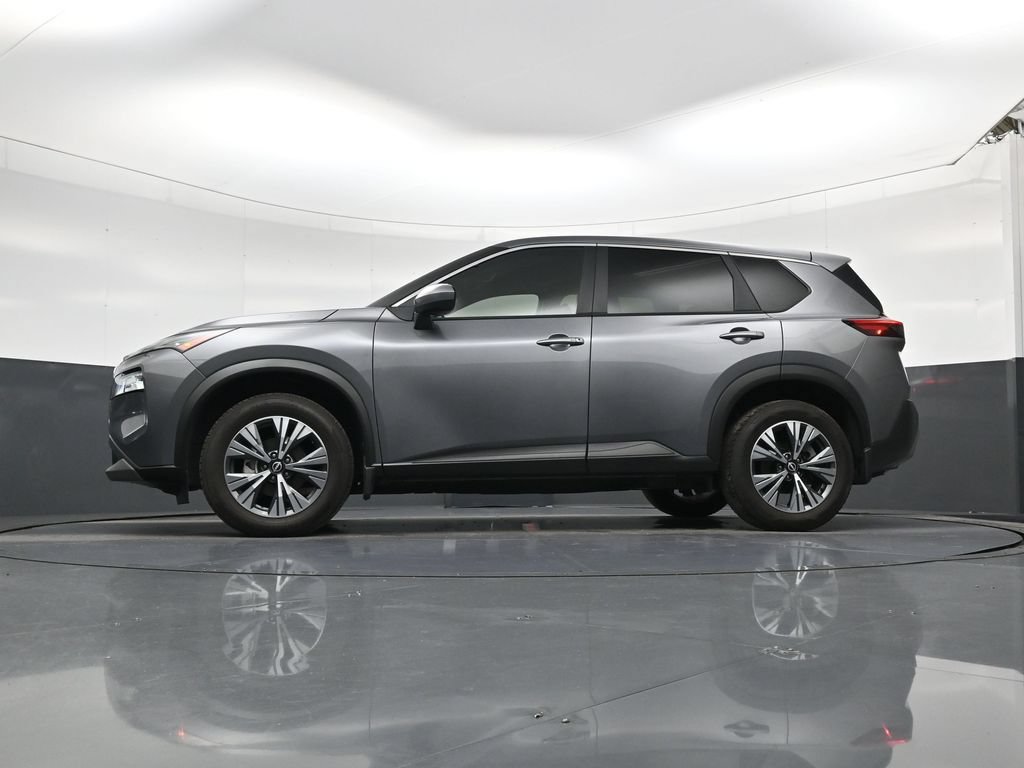 Certified 2023 Nissan Rogue SV FWD image 22