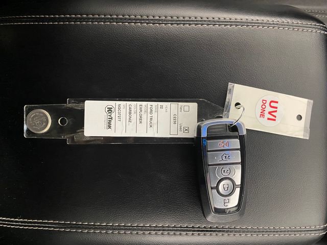Used 2022 Ford Explorer XLT w/ Equipment Group 202A image 32