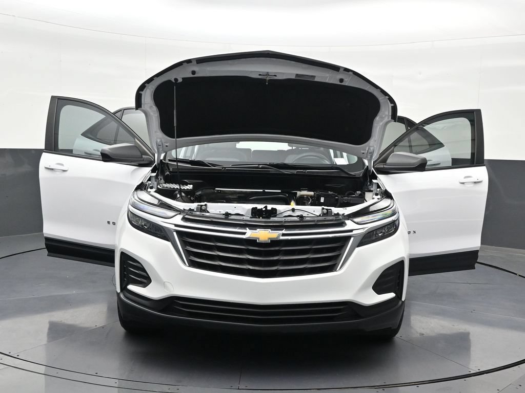 Used 2023 Chevrolet Equinox LS FWD image 41