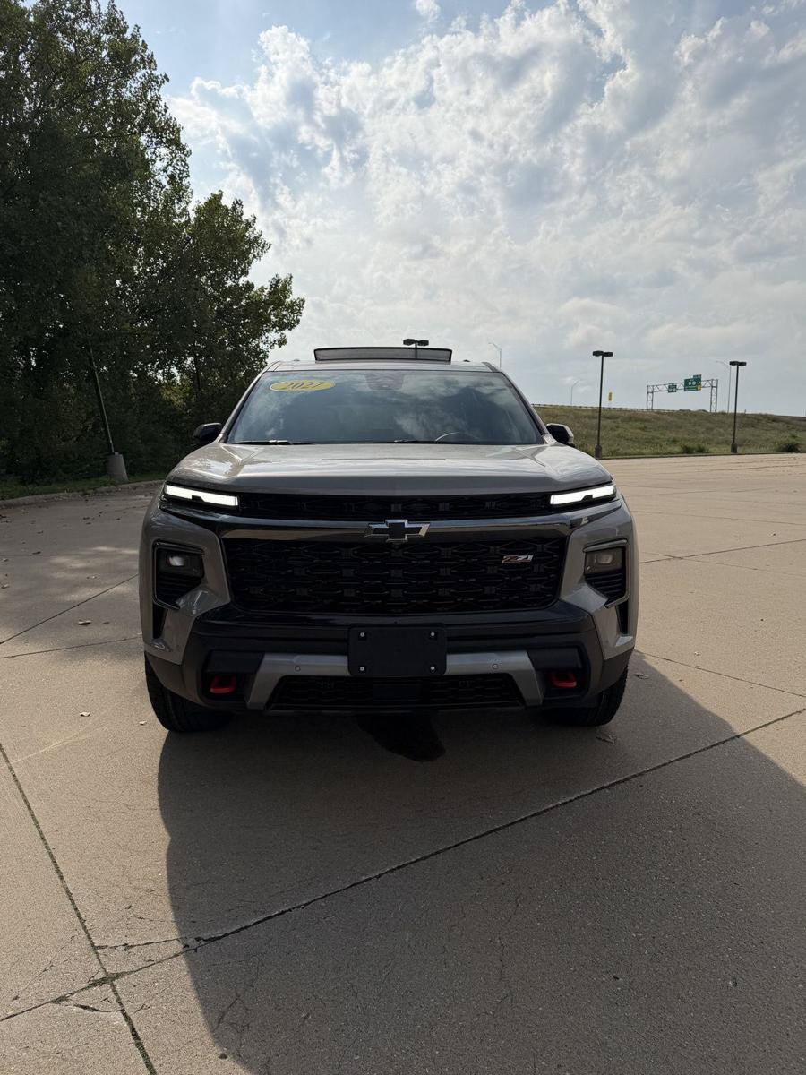 New 2027 Chevrolet Traverse Z71 w/ Enhanced Driving Package AWD/4WD image 28