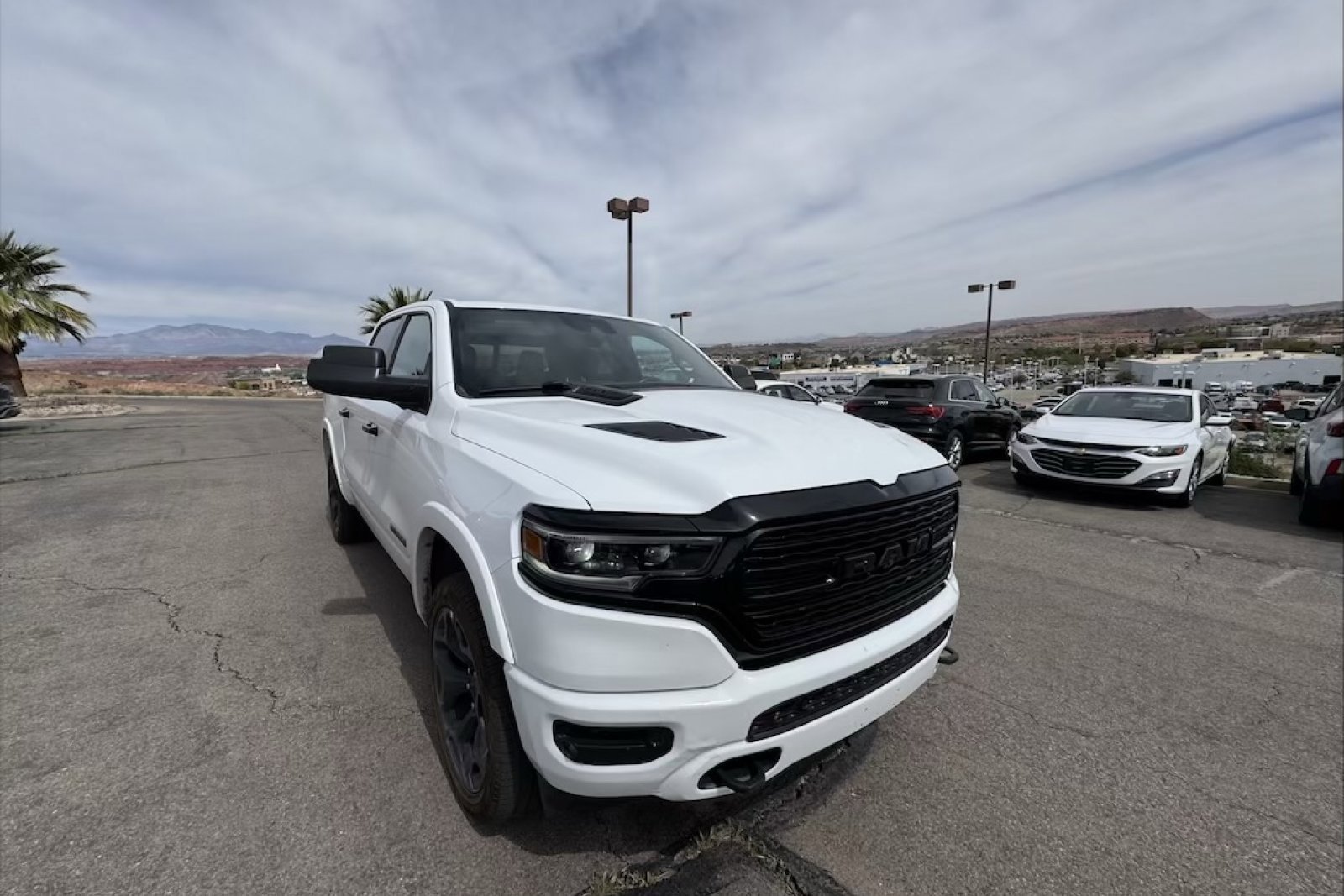 Used 2023 RAM 1500 Limited image 7