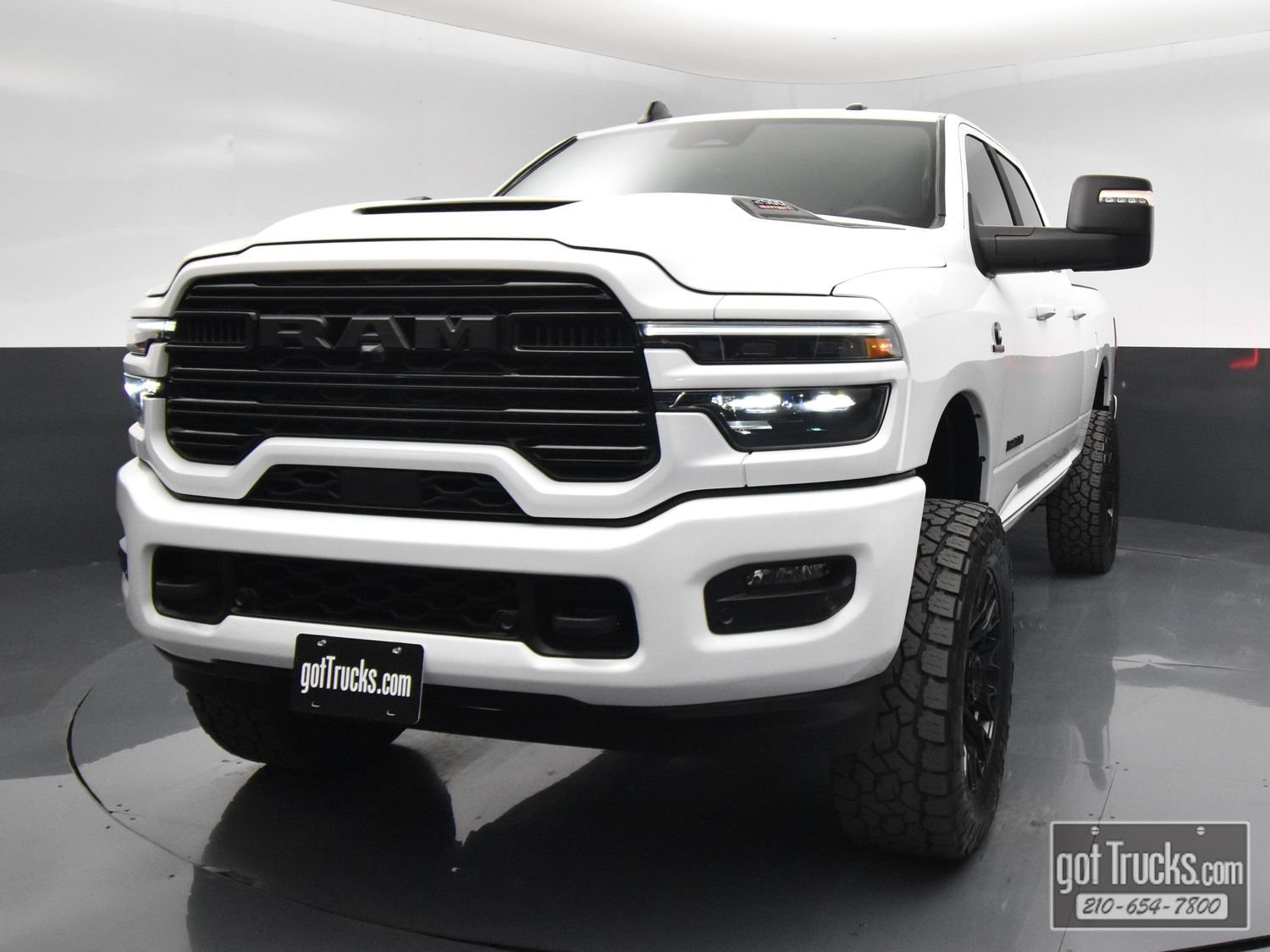 Used 2025 RAM 2500 Laramie w/ Night Edition AWD/4WD image 49
