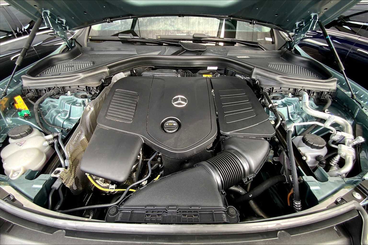 New 2025 Mercedes-Benz C 300 C 300 image 18