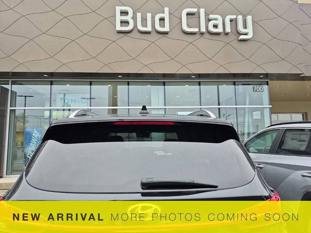 Used 2023 Hyundai Santa Fe SEL Premium image 5