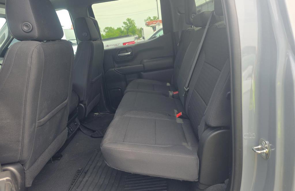 Used 2024 Chevrolet Silverado 1500 Custom w/ Dark Appearance Package AWD/4WD image 14