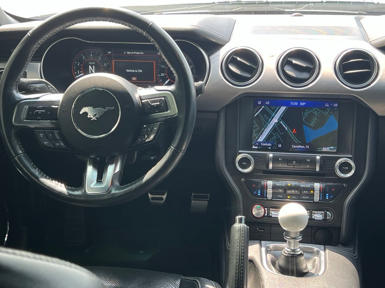 Used 2022 Ford Mustang GT Premium w/ Equipment Group 401A RWD image 19