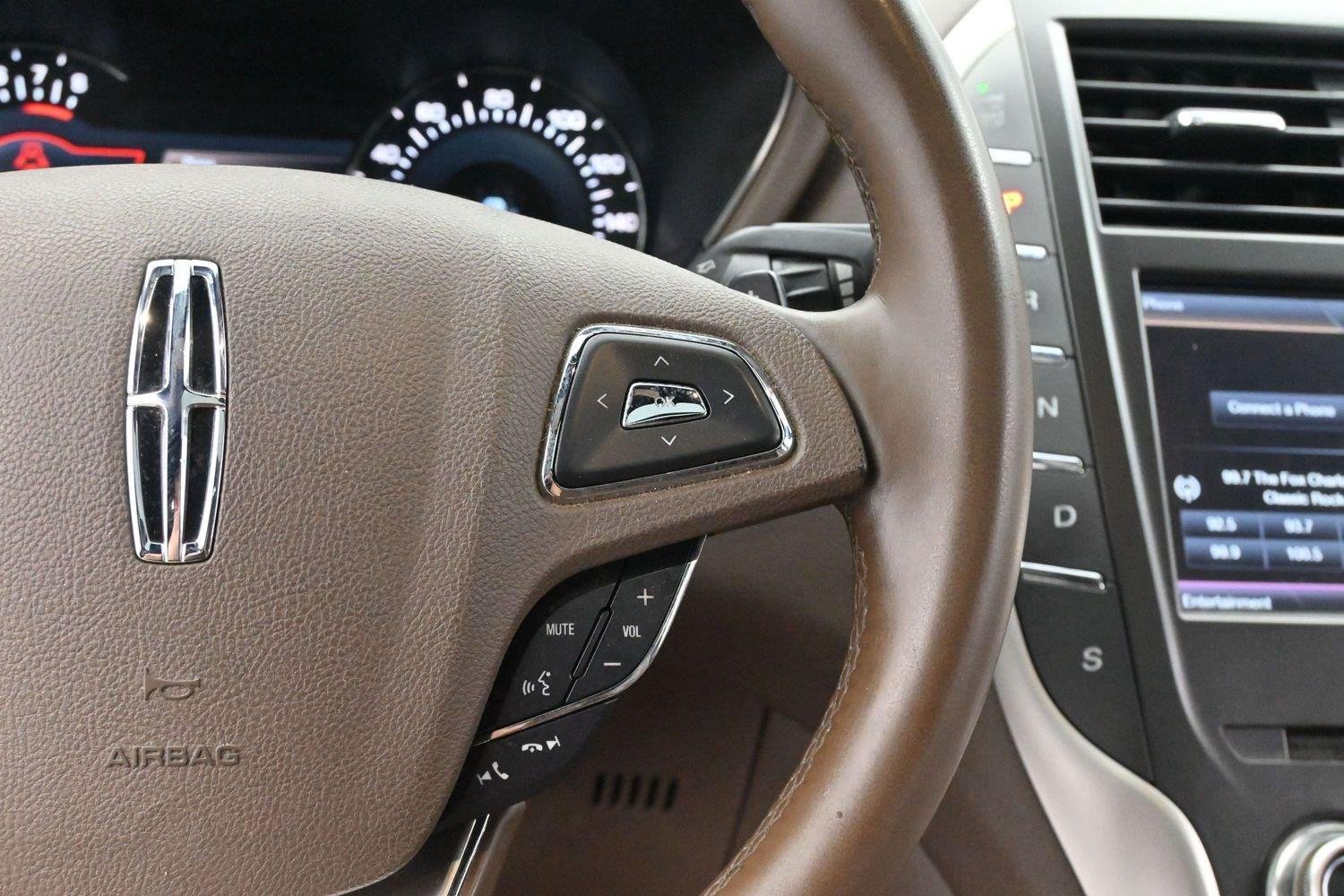 Used 2015 Lincoln MKC FWD w/ Equipment Group 102A Reserve image 16