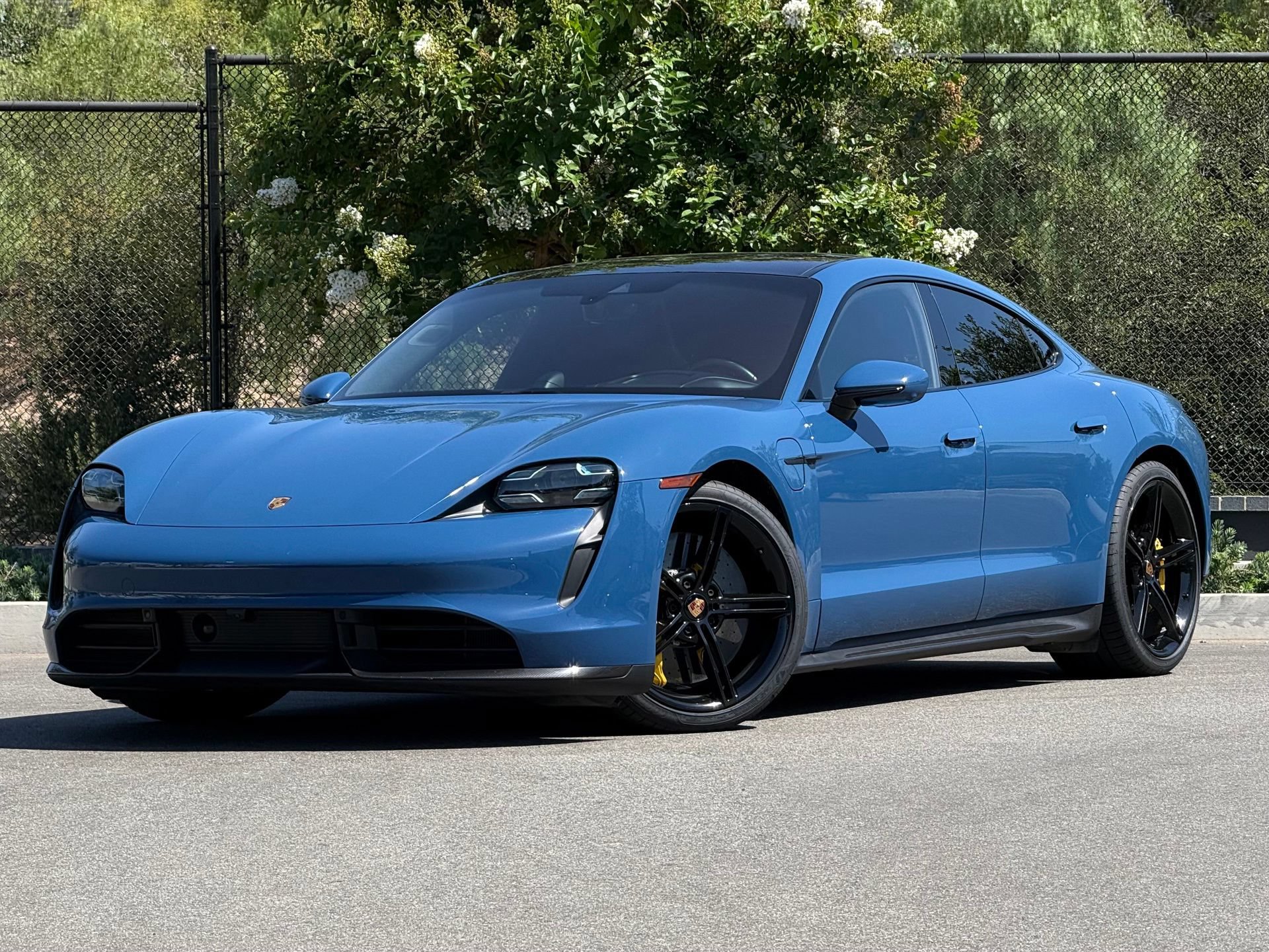 Certified 2021 Porsche Taycan Turbo S AWD/4WD image 1