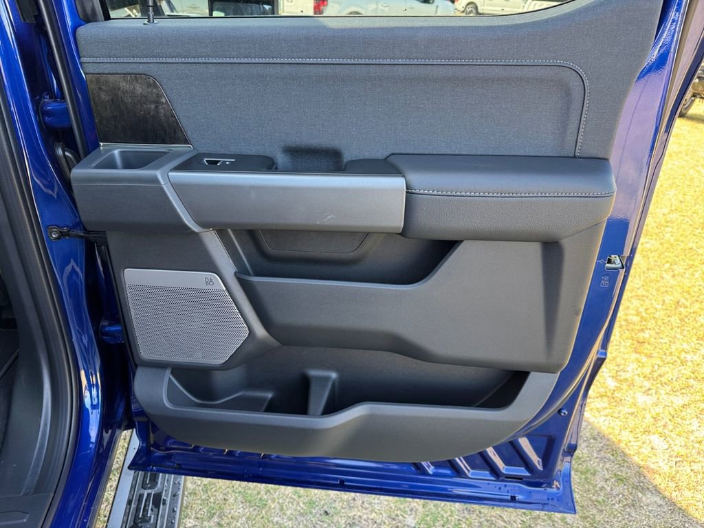 New 2026 Ford F350 Lariat w/ Black Appearance Package AWD/4WD image 21