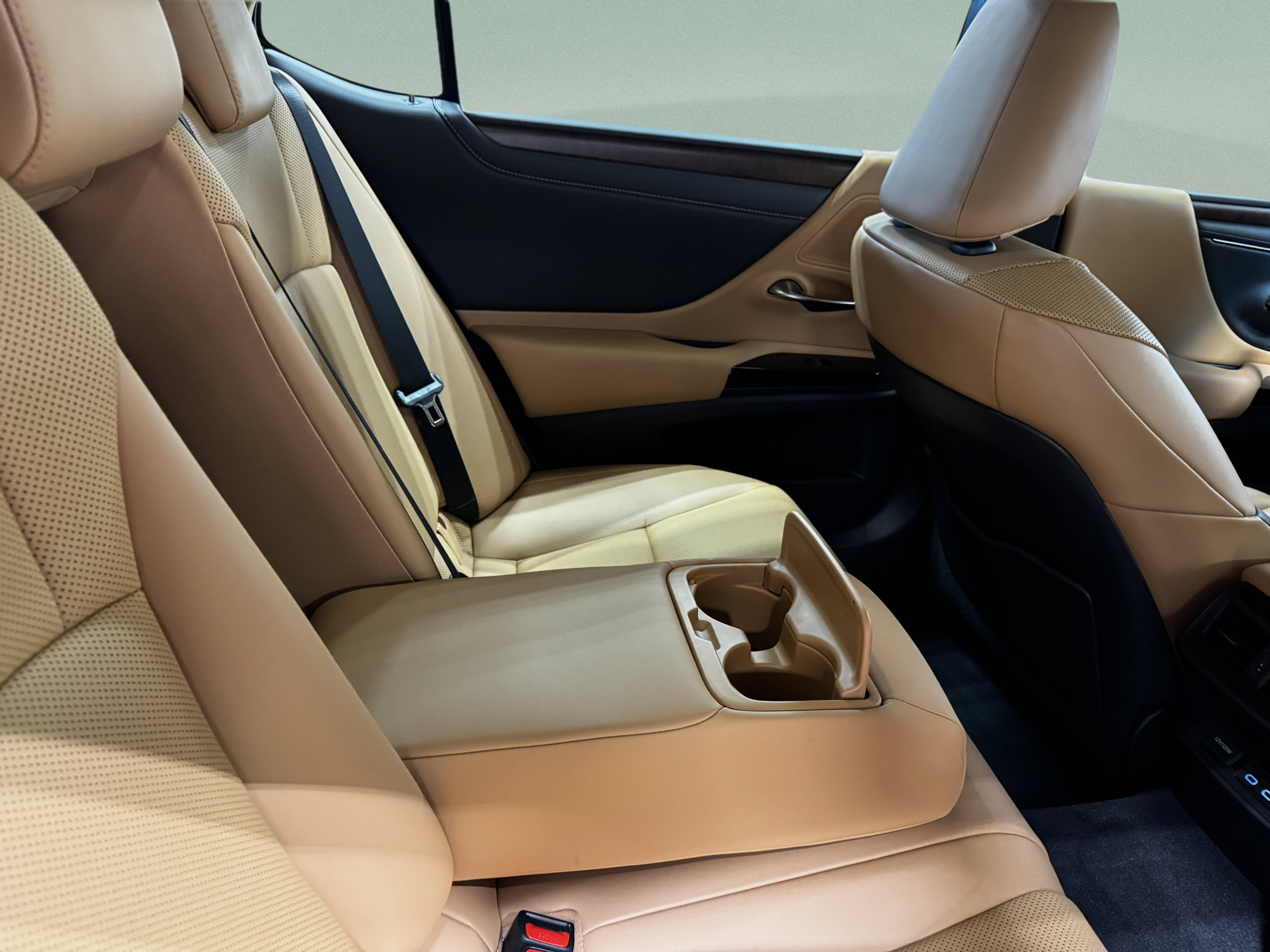 Used 2022 Lexus ES 350 w/ Premium Package FWD image 30