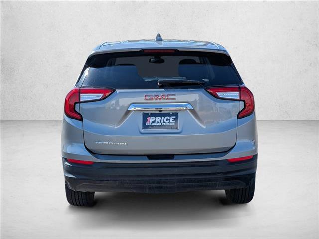 Used 2024 GMC Terrain SLE FWD image 6