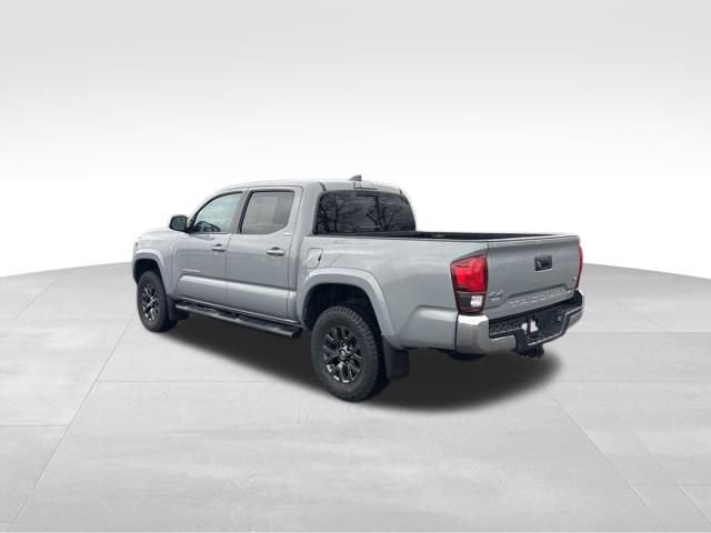 Used 2021 Toyota Tacoma SR5 image 3