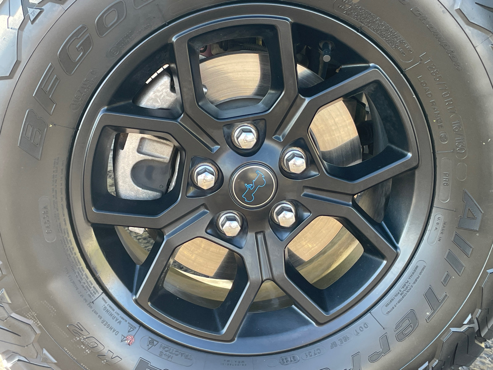 Used 2024 Jeep Wrangler Unlimited AWD/4WD image 8