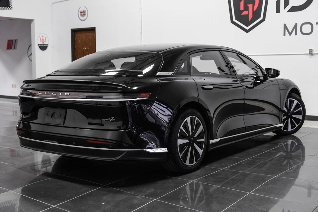 Used 2023 Lucid Air Pure image 11