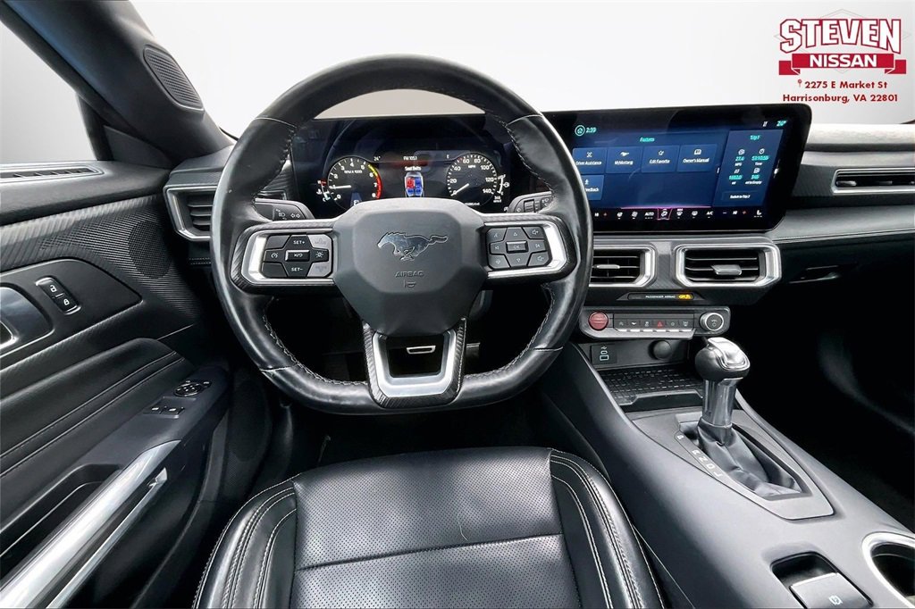 Used 2024 Ford Mustang Premium image 8