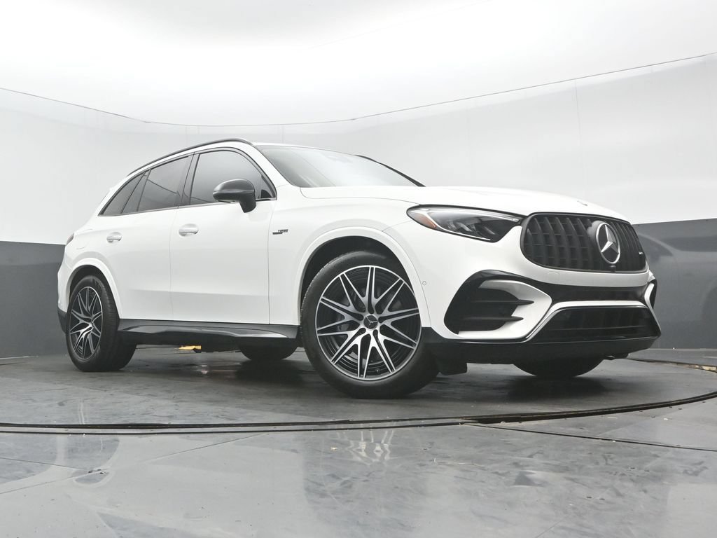 Used 2024 Mercedes-Benz GLC 43 AMG 4MATIC image 29