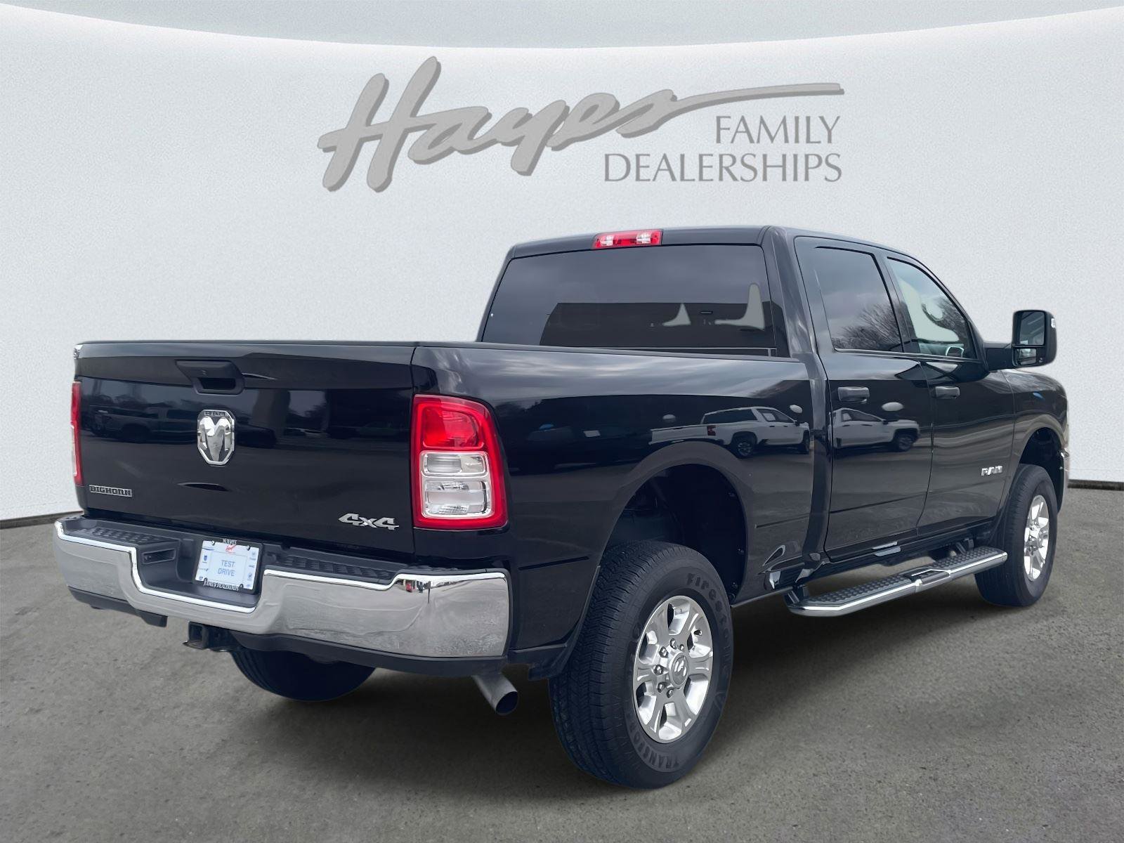 Used 2024 RAM 2500 Big Horn w/ Bed Utility Group AWD/4WD image 3