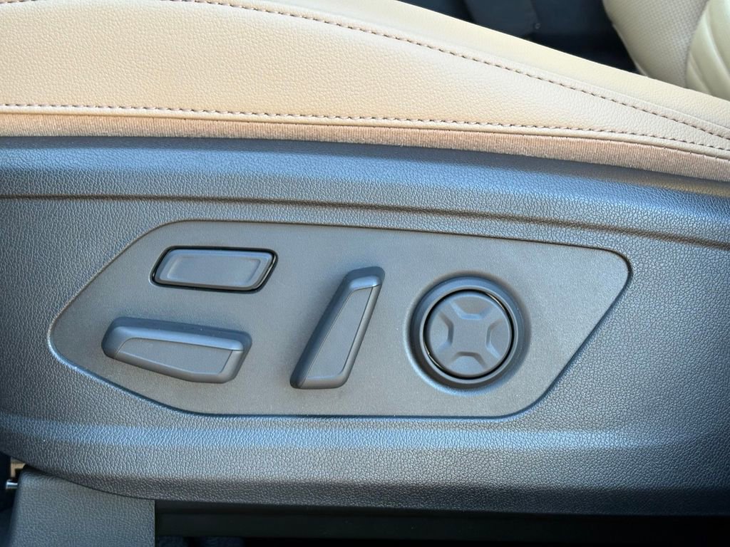 New 2026 Kia Sorento SX Prestige AWD/4WD image 13