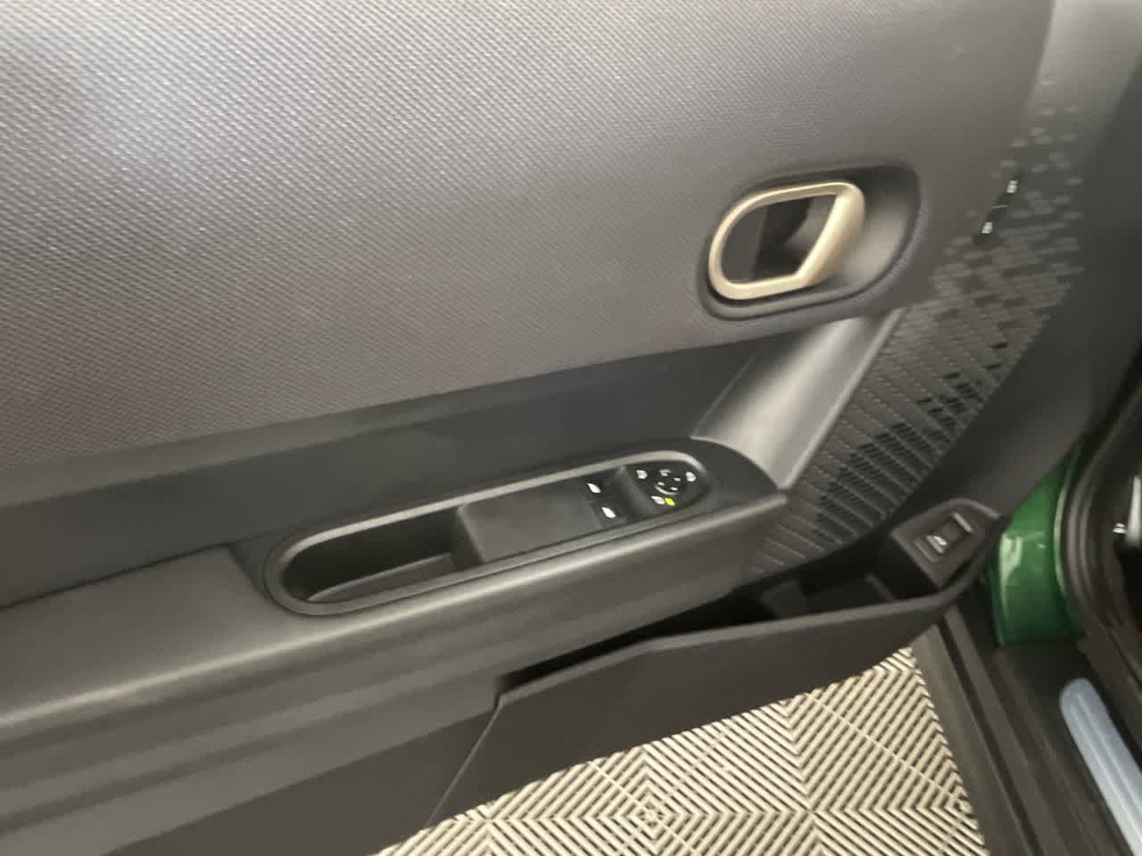 Used 2025 MINI Cooper S image 13
