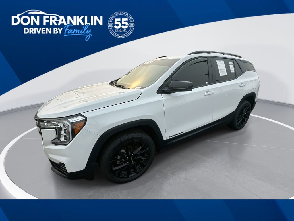 Used 2023 GMC Terrain SLE w/ Elevation Edition