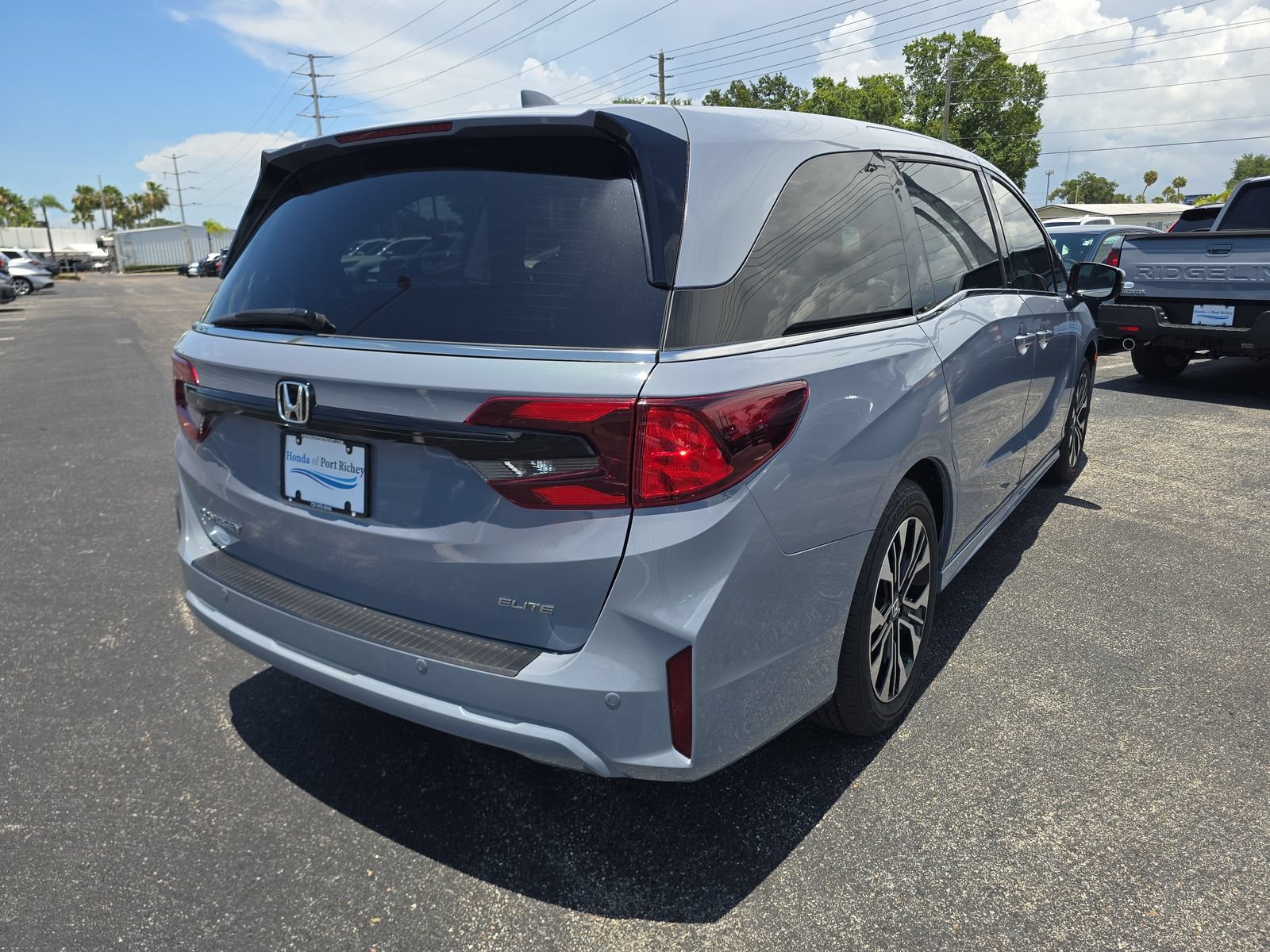 Certified 2026 Honda Odyssey Elite image 4