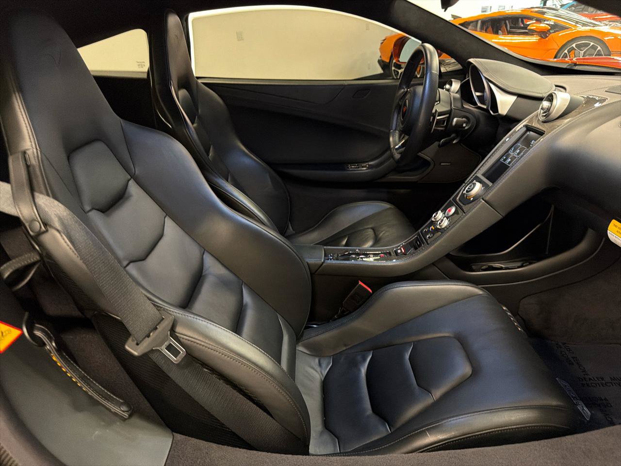 Used 2012 McLaren MP4-12C Coupe RWD image 27