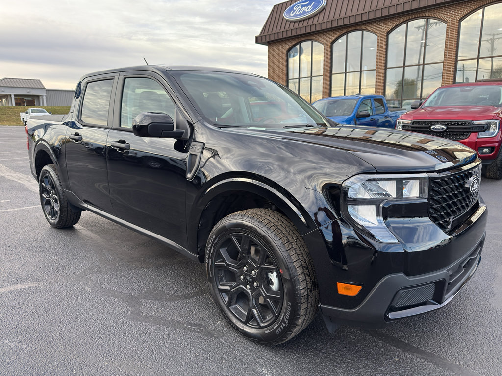 New 2025 Ford Maverick XLT w/ XLT Luxury Package image 2
