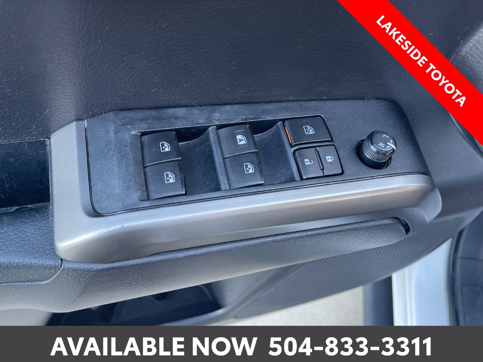 Used 2022 Toyota Tacoma SR5 RWD image 23