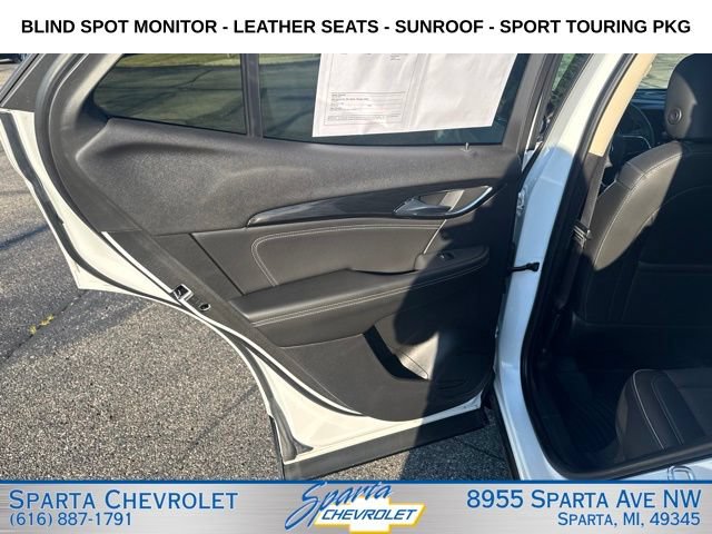 Used 2021 Buick Envision Essence w/ Sport Touring Package AWD/4WD image 32