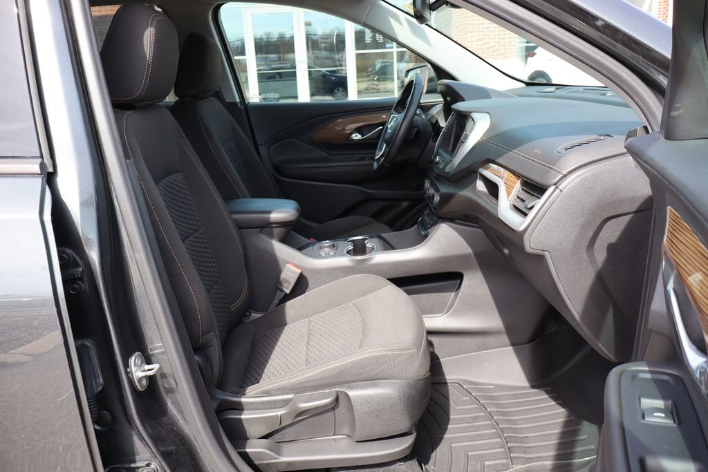 Used 2020 GMC Terrain SLE w/ Driver Convenience Package image 44