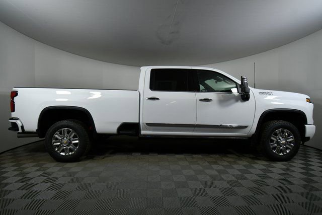 New 2026 Chevrolet Silverado 3500 High Country w/ Technology Package image 15