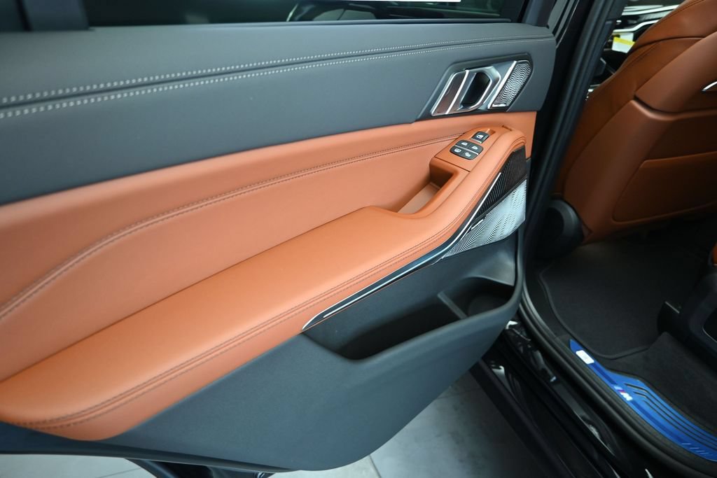 New 2027 BMW X7 M60i AWD/4WD image 15