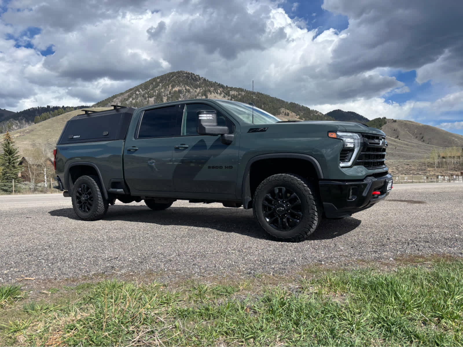Used 2025 Chevrolet Silverado 3500 LTZ w/ Trail Boss Package image 15