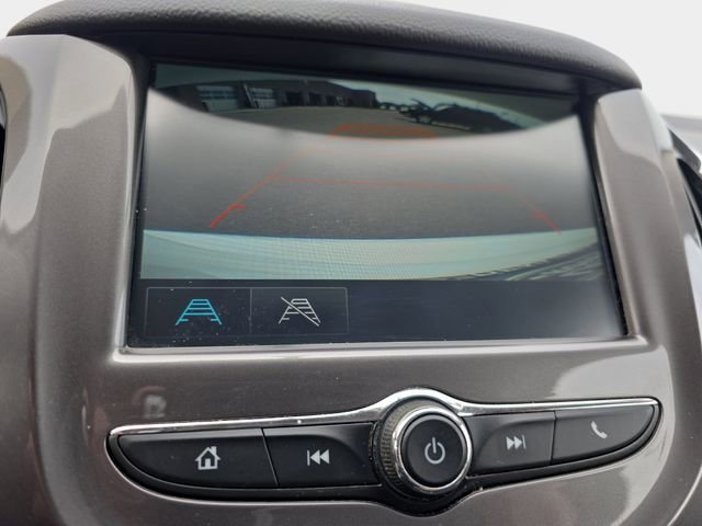 Used 2017 Chevrolet Cruze LT FWD image 24