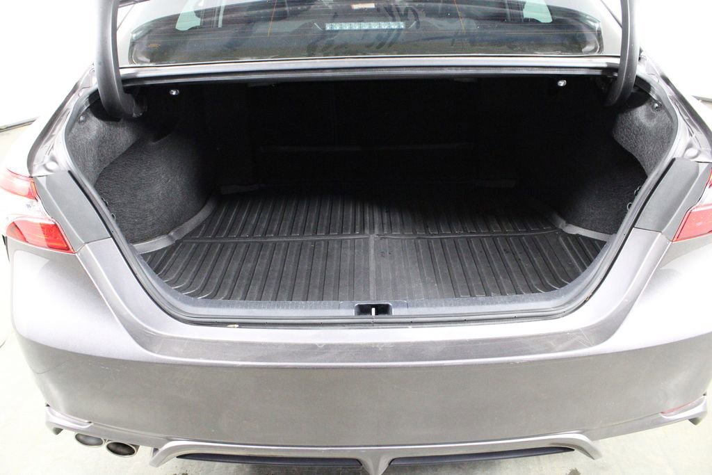 Used 2024 Toyota Camry XSE image 14