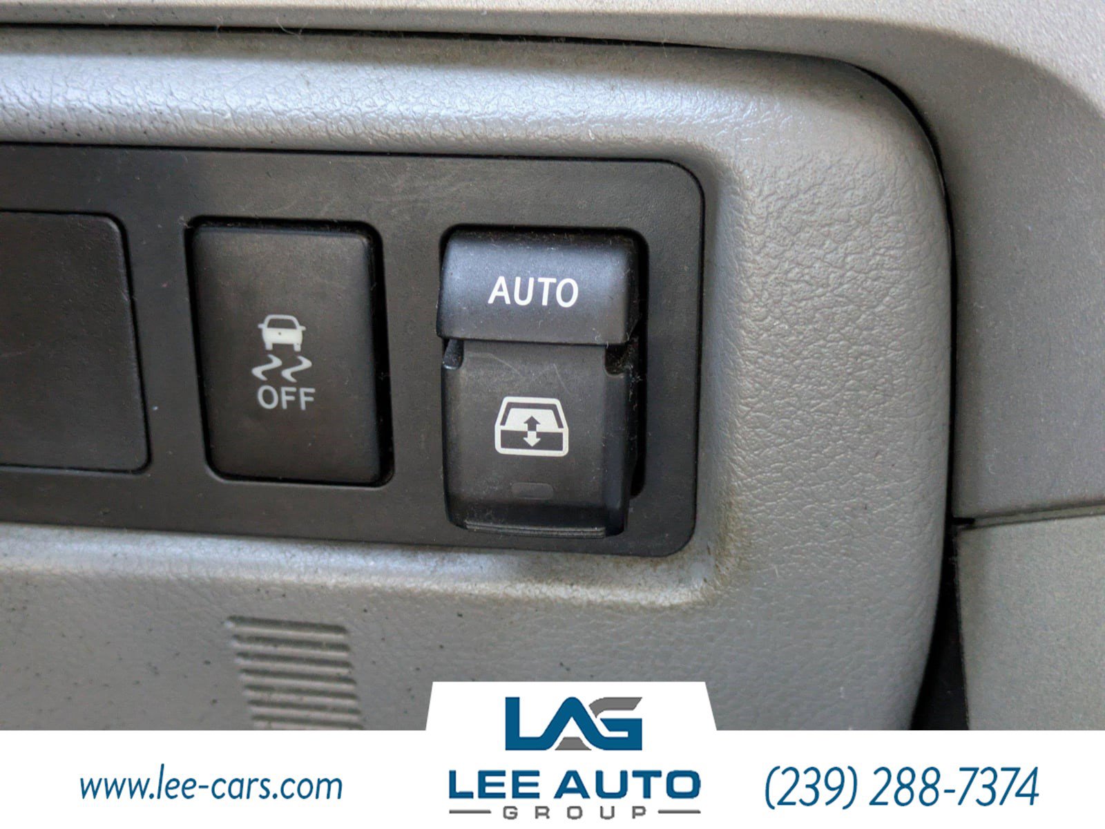 Used 2008 Toyota Sequoia Limited image 25