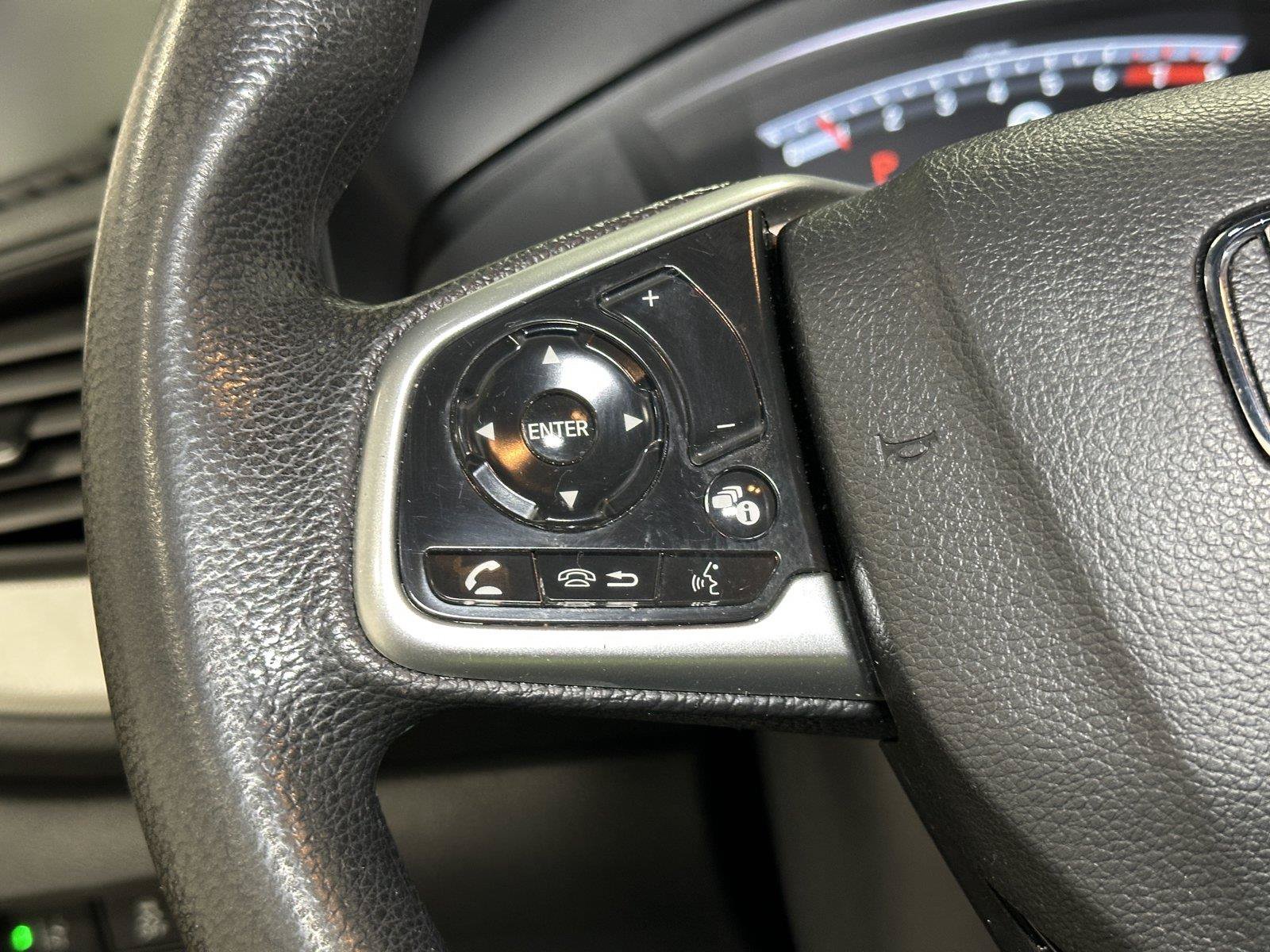 Used 2020 Honda CR-V LX image 24