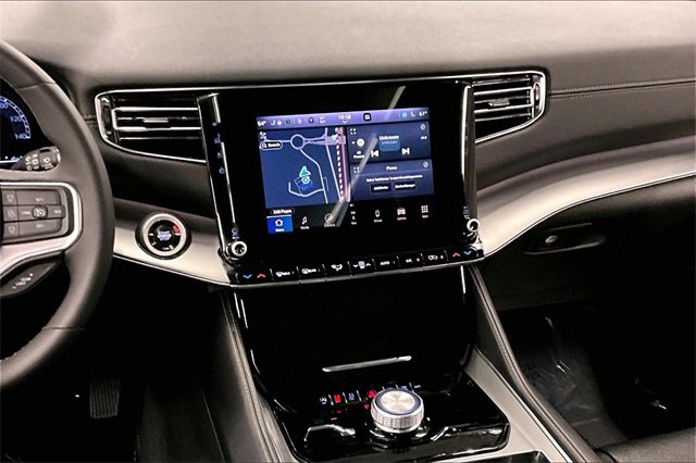 Used 2024 Jeep Wagoneer Series II image 6