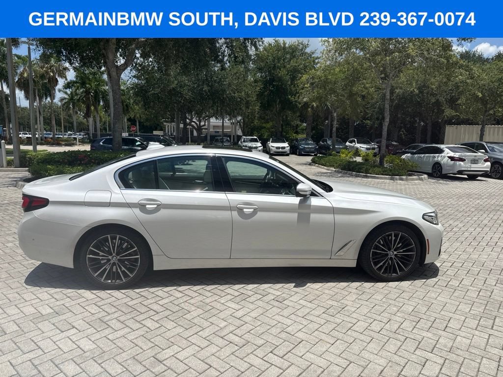 Used 2023 BMW 540i w/ Premium Package RWD image 6