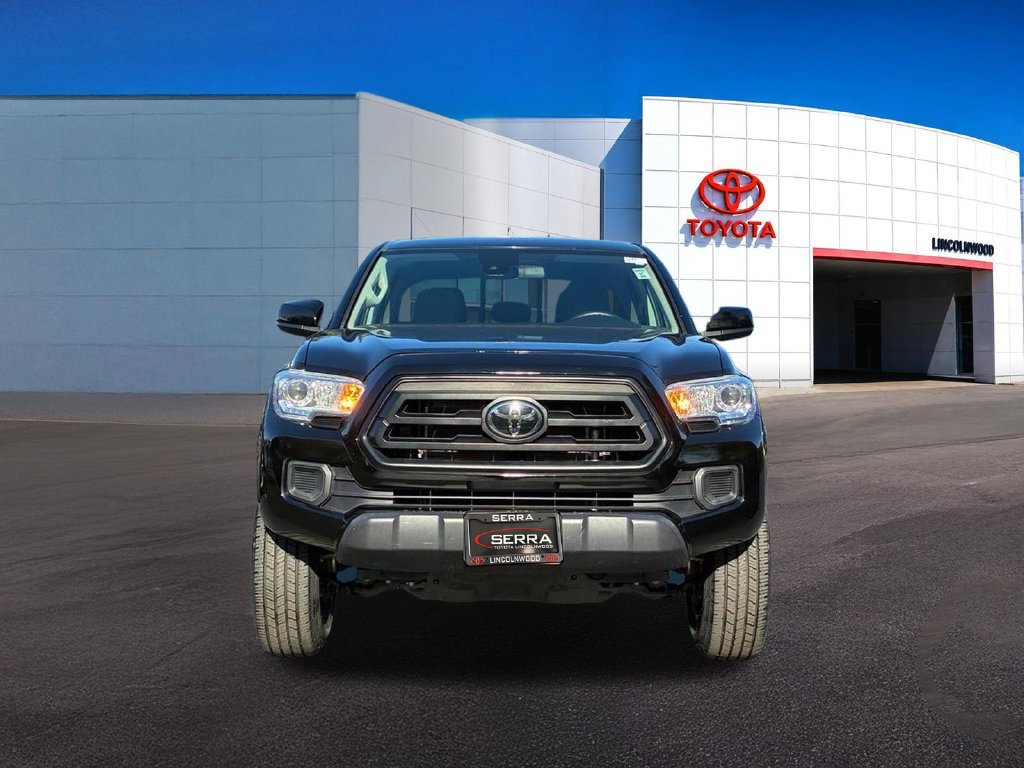 Used 2023 Toyota Tacoma SR AWD/4WD image 4