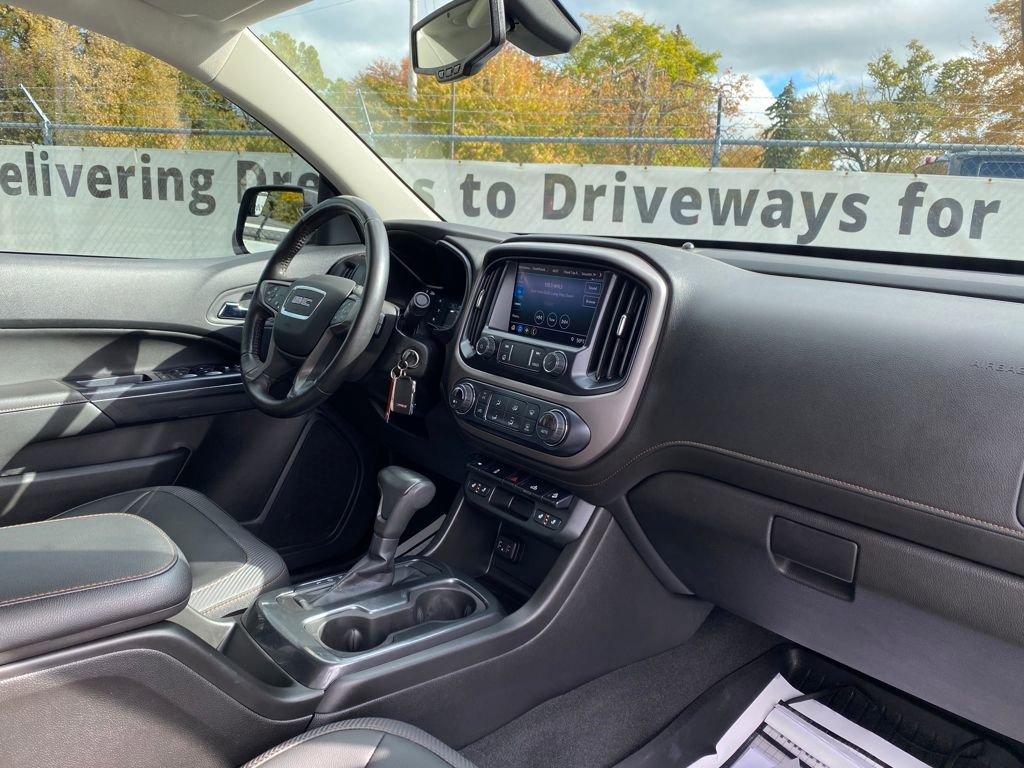 Used 2021 GMC Canyon AT4 image 19