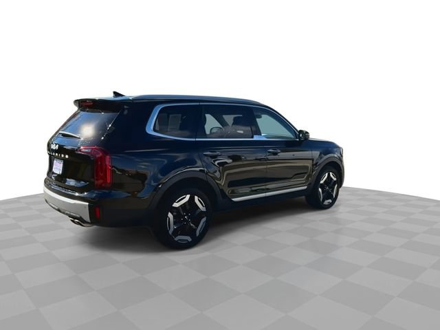 Used 2023 Kia Telluride S image 8