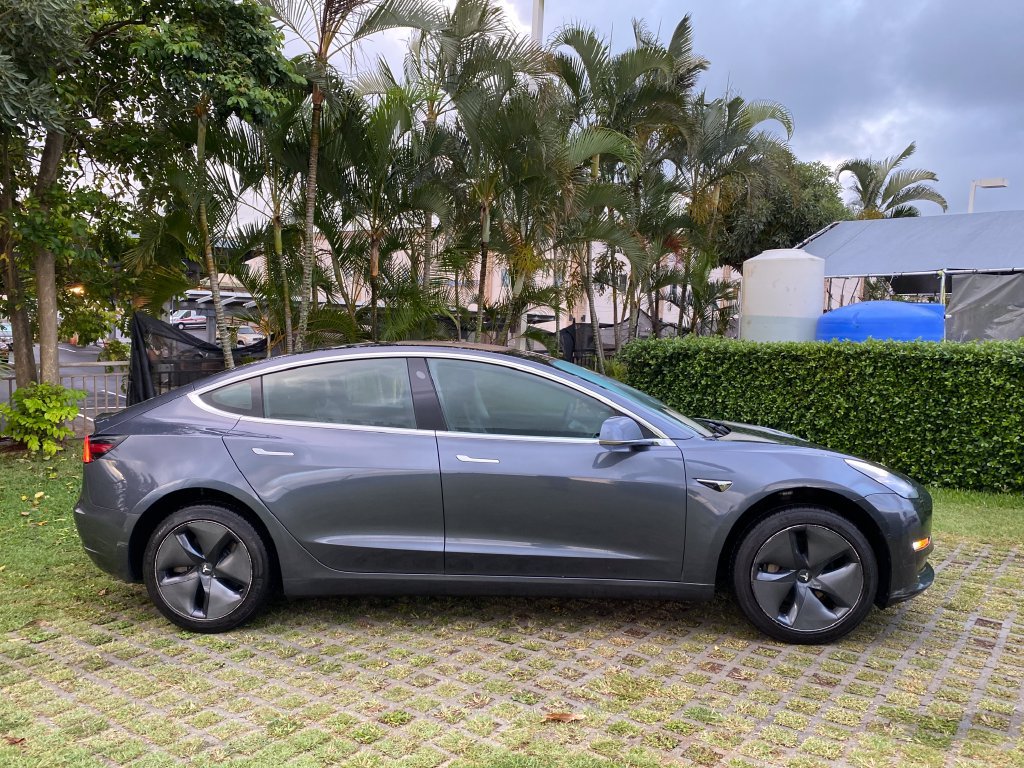 Used 2019 Tesla Model 3 Mid Range RWD image 26